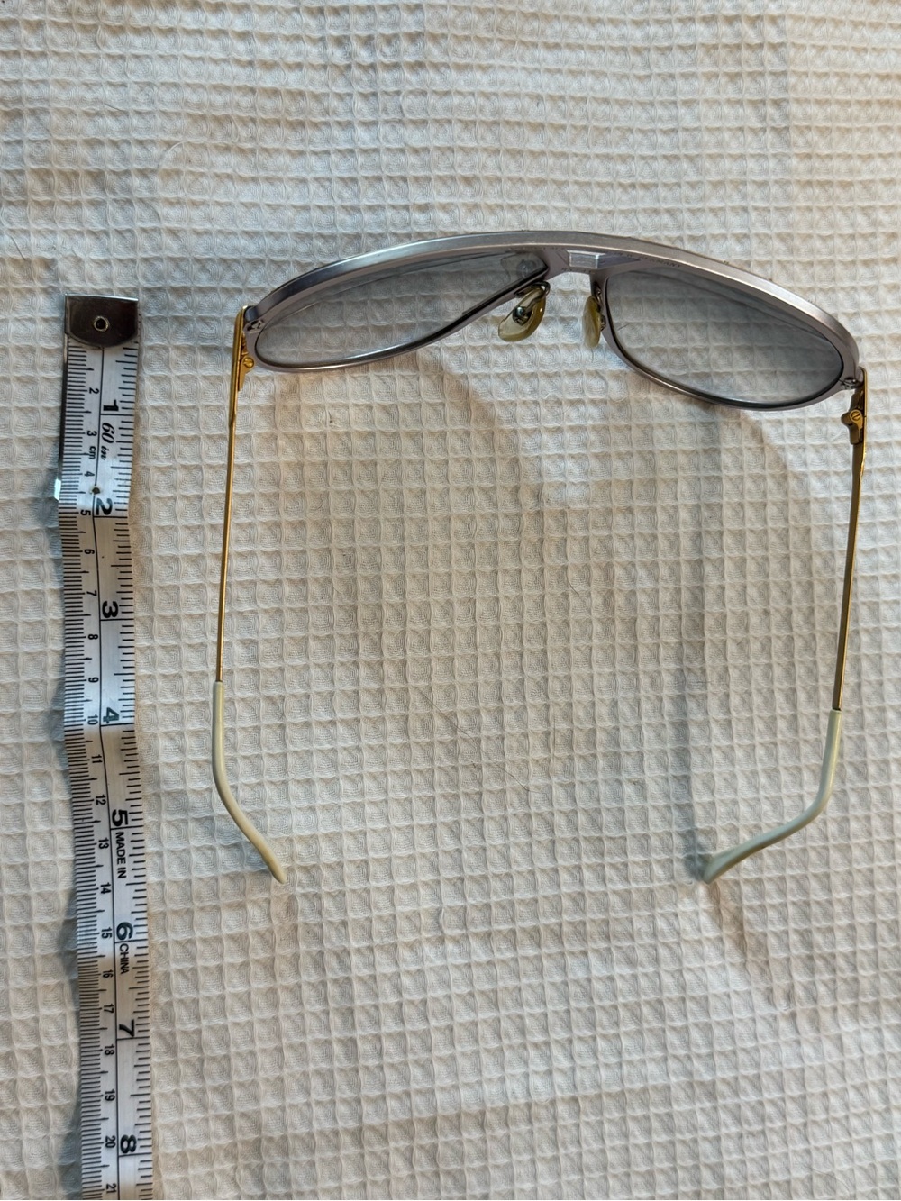 Vintage Alpina men’s Gold Rivet Aviator Sunglasses with Gradient Gray Lenses - Picture 7 of 10